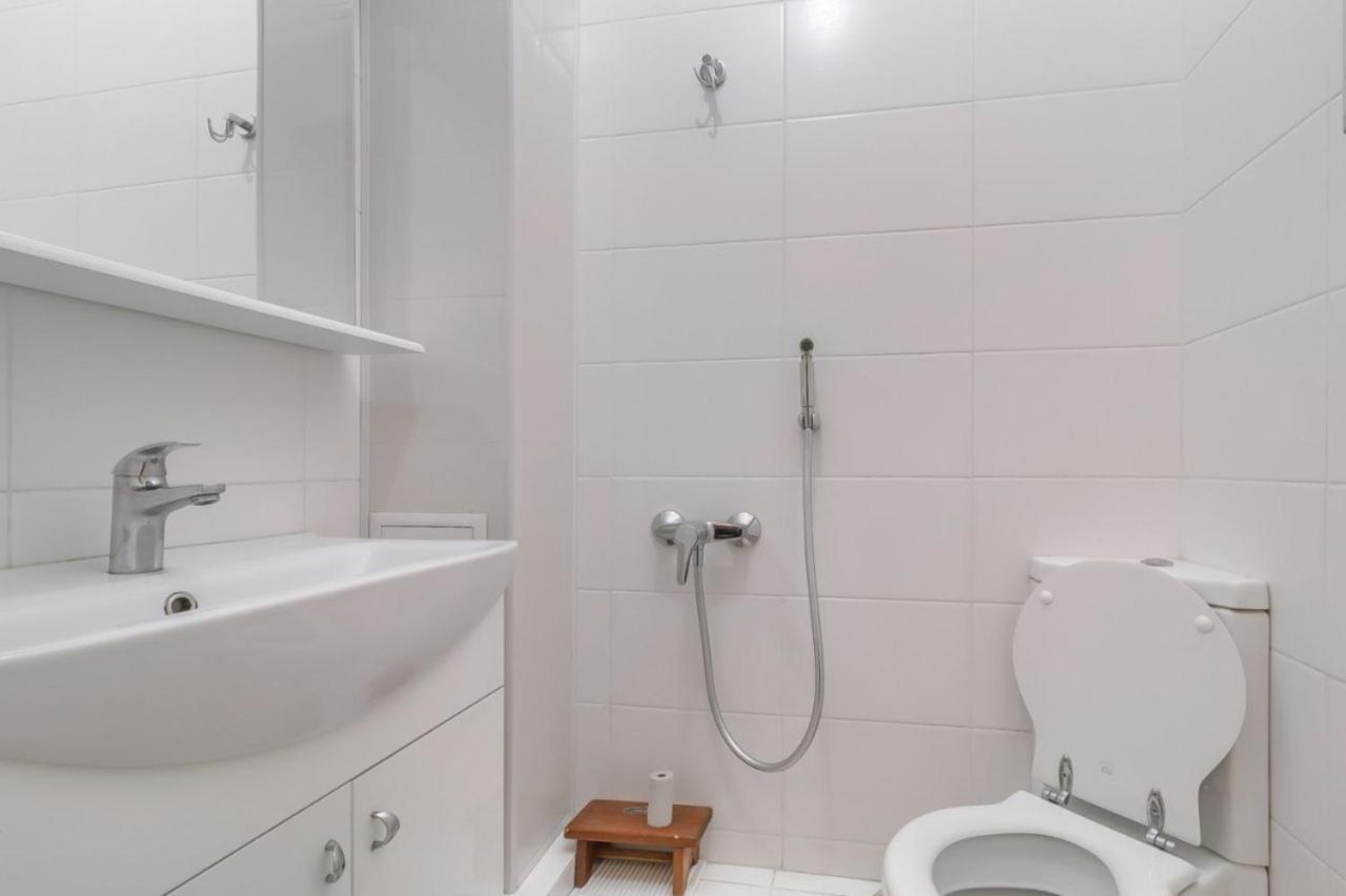Large Apartment In The Center Dnjepropetovsk Buitenkant foto